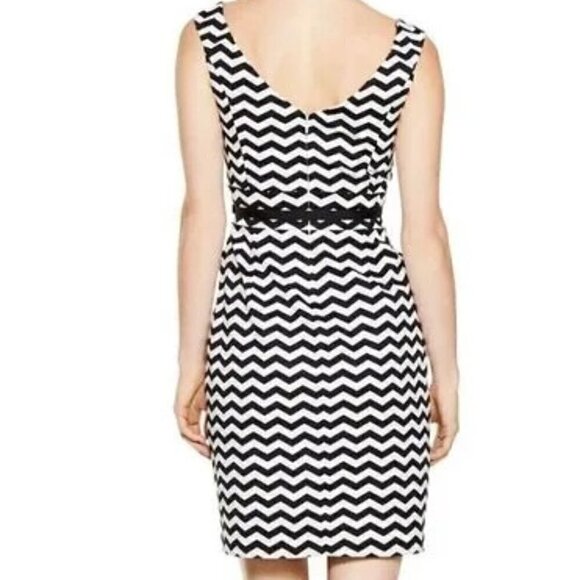 White House Black Market Chevron Dress Size 2 - Picture 2 of 5